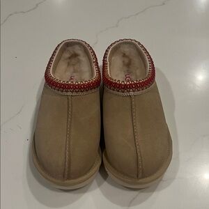 Ugg Sz 5